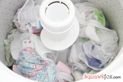 washing reusable diapers